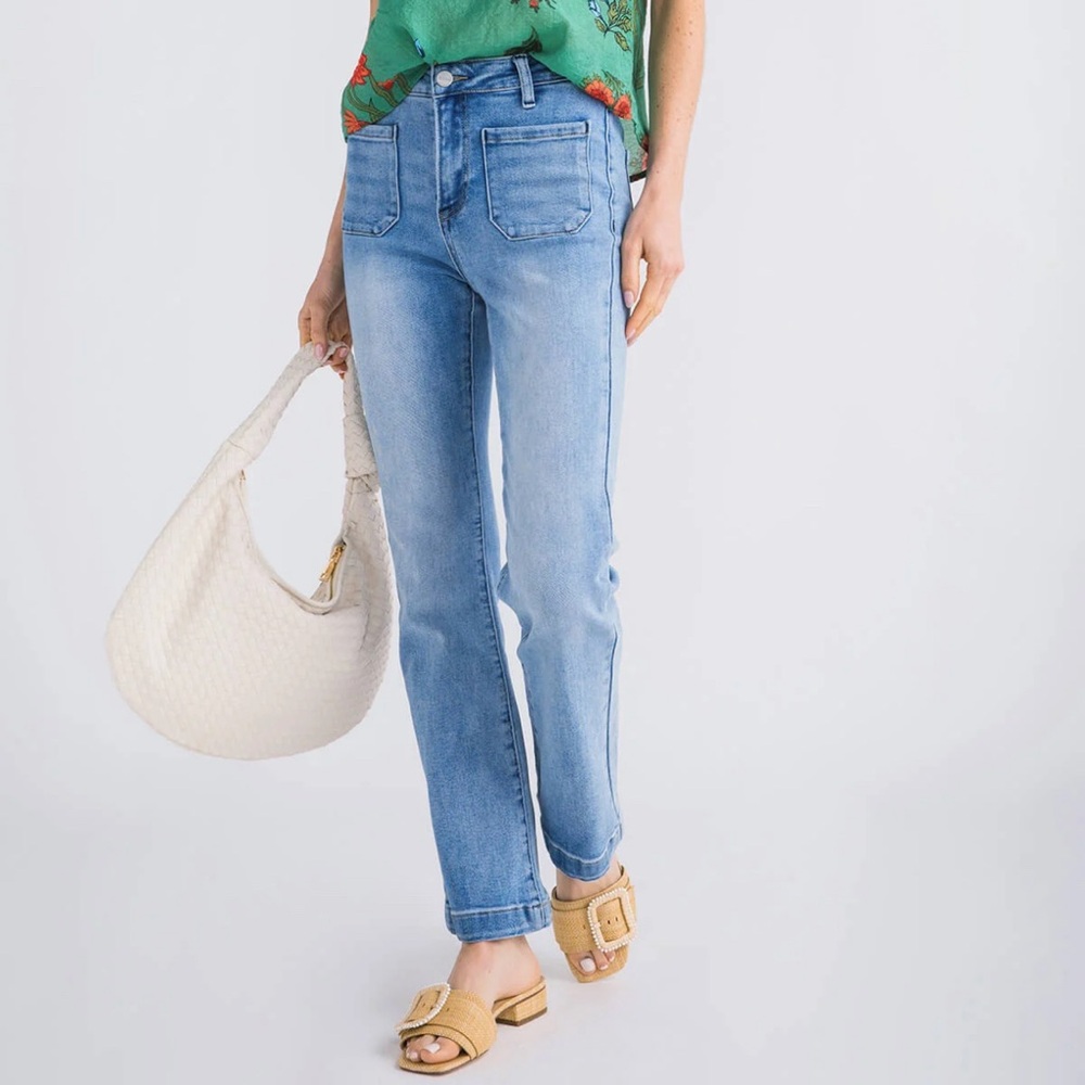 Risen Camille High Rise Patch Pocket straight jeans, size 27
